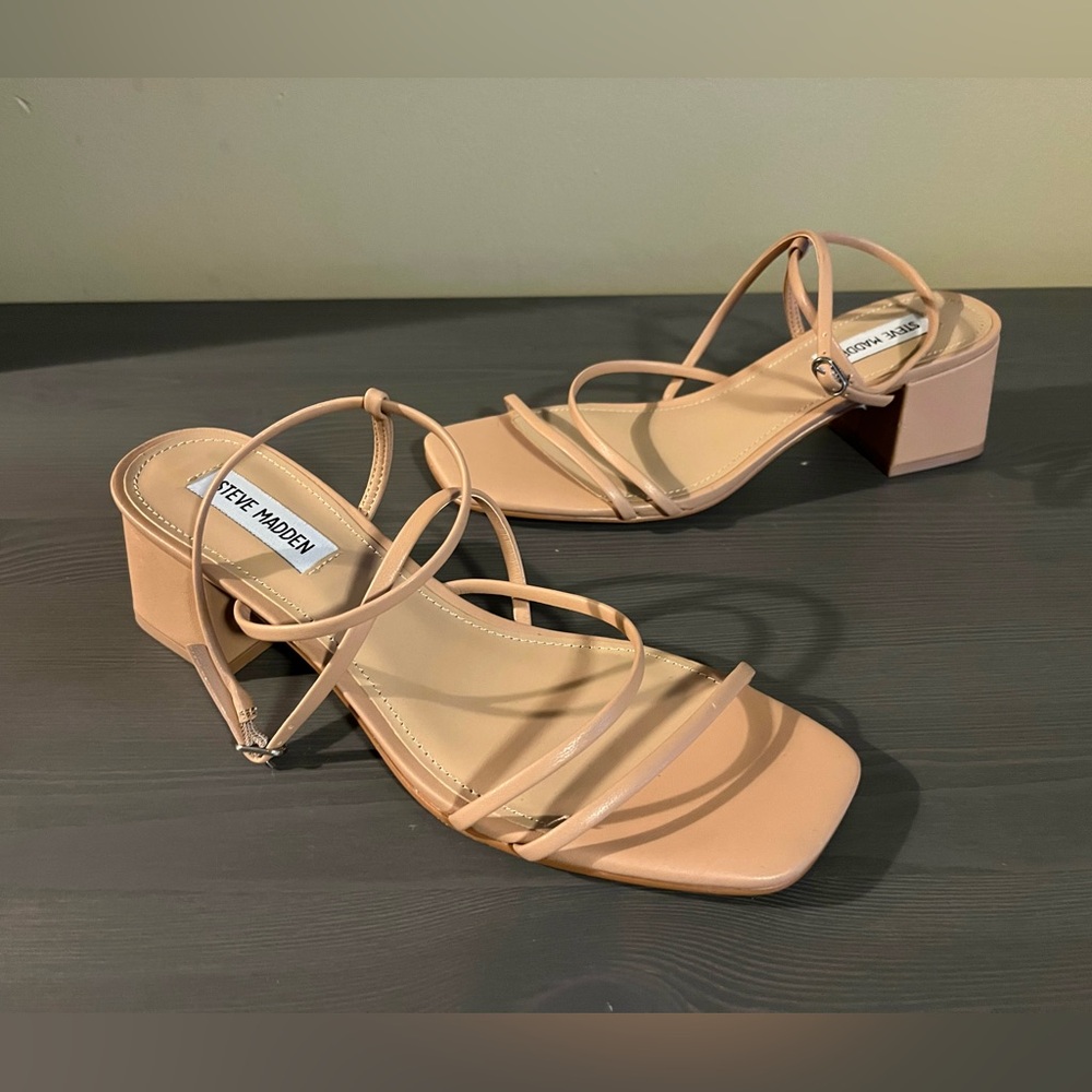 Steve Madden Nude Strappy Block Heel Sandals - Picture 2 of 7